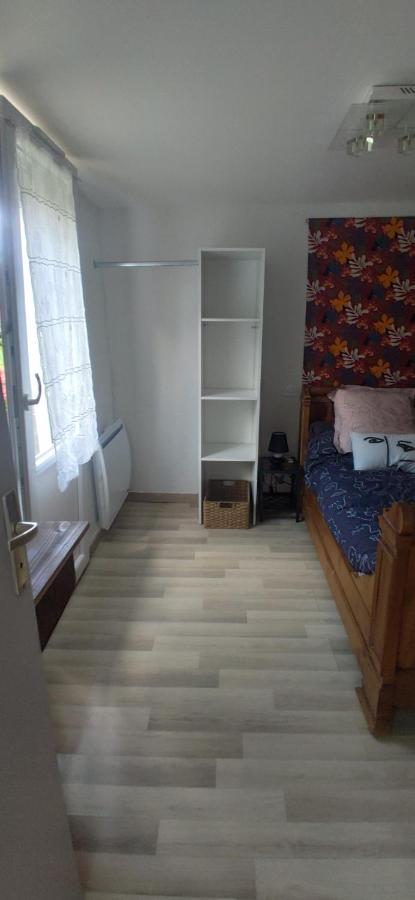 Petit Logement Sur Jardin Apartment Saint-Herblain Luaran gambar