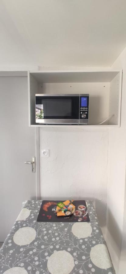 Petit Logement Sur Jardin Apartment Saint-Herblain Luaran gambar